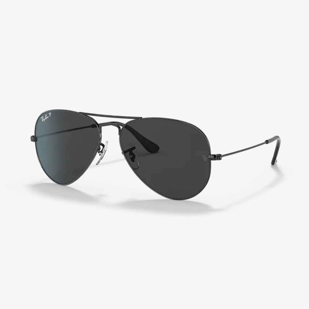 Black Rayban Aviator Sunglasses